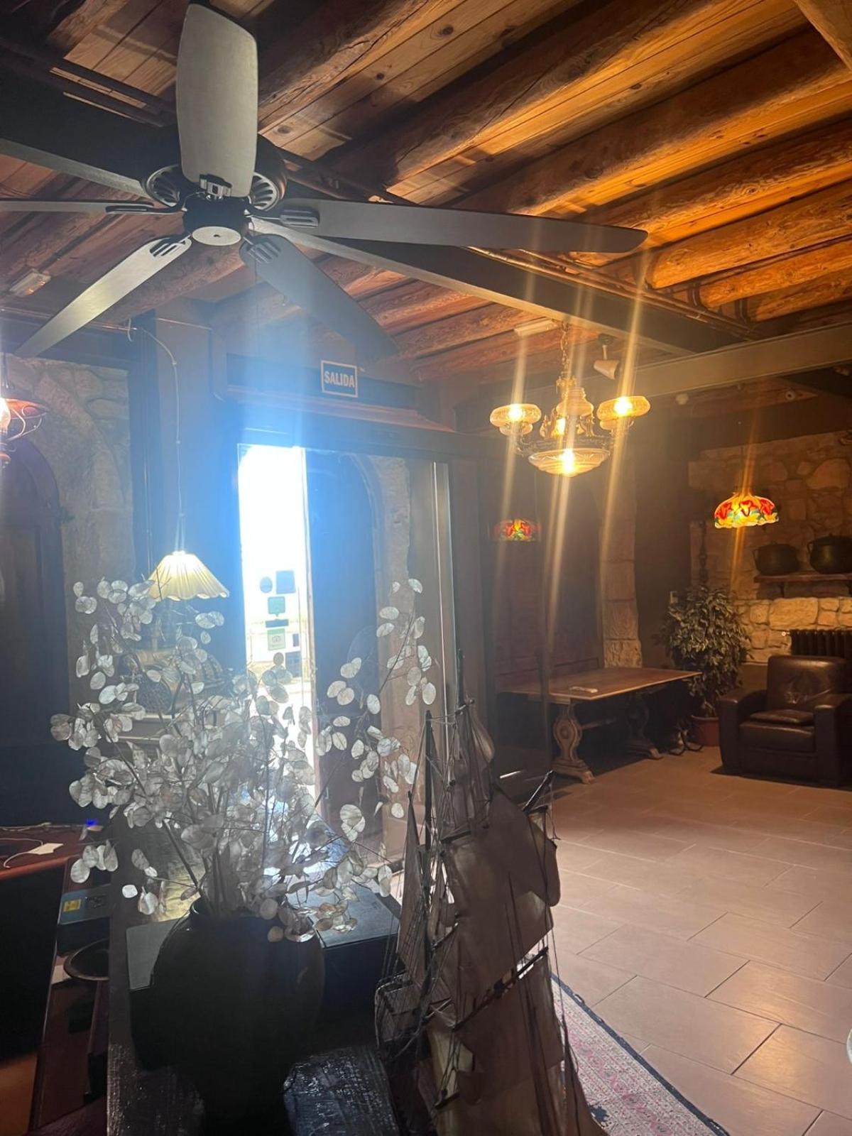La Garbinada Hotel Torrebeses المظهر الخارجي الصورة